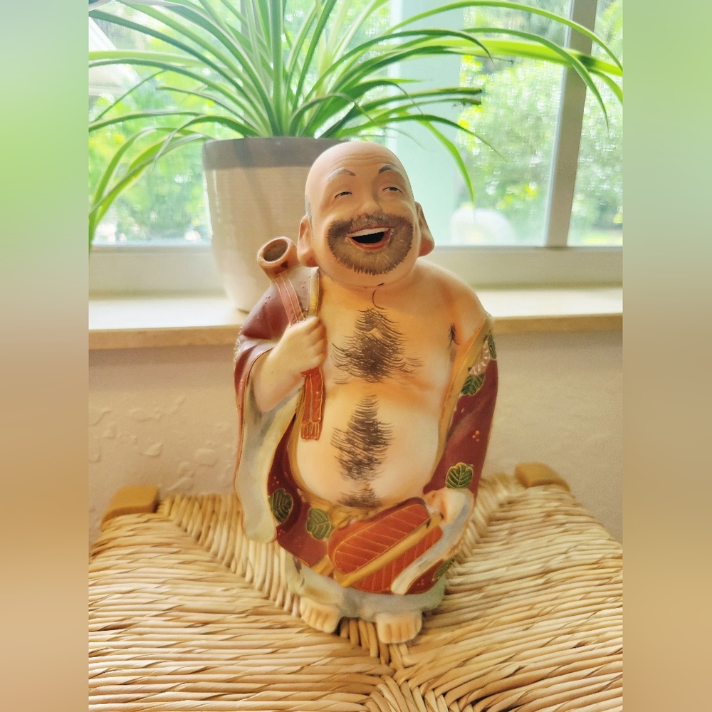 Satsuma Moriage Figurine Budha House of Koshu Japanese Kamotsuru Empty Bottle